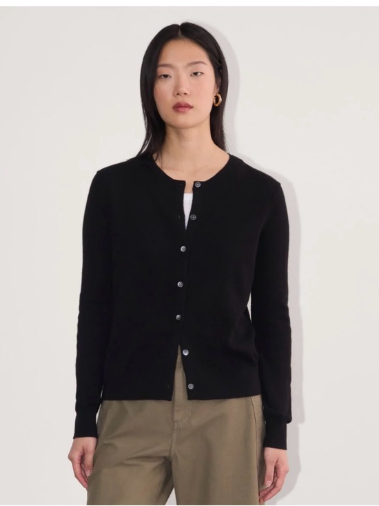 Everlane Sweaters - Everlane The Classic Cardigan in Cashmere Black Button Front Long Sleeve Sz L